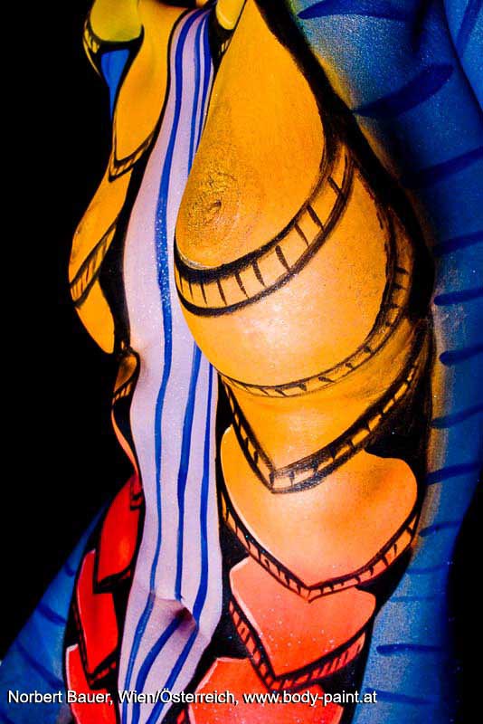Bodypainting_Transformation_Farben_Formen_0371.jpg