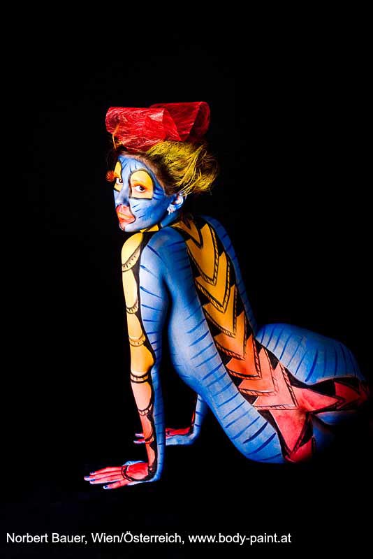 Bodypainting_Transformation_Farben_Formen_0420.jpg